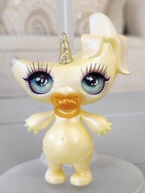 🍌 MGA Poopsie Rainbow Fantasy Friends Splits Banana Doll Sparkly Critters Rare